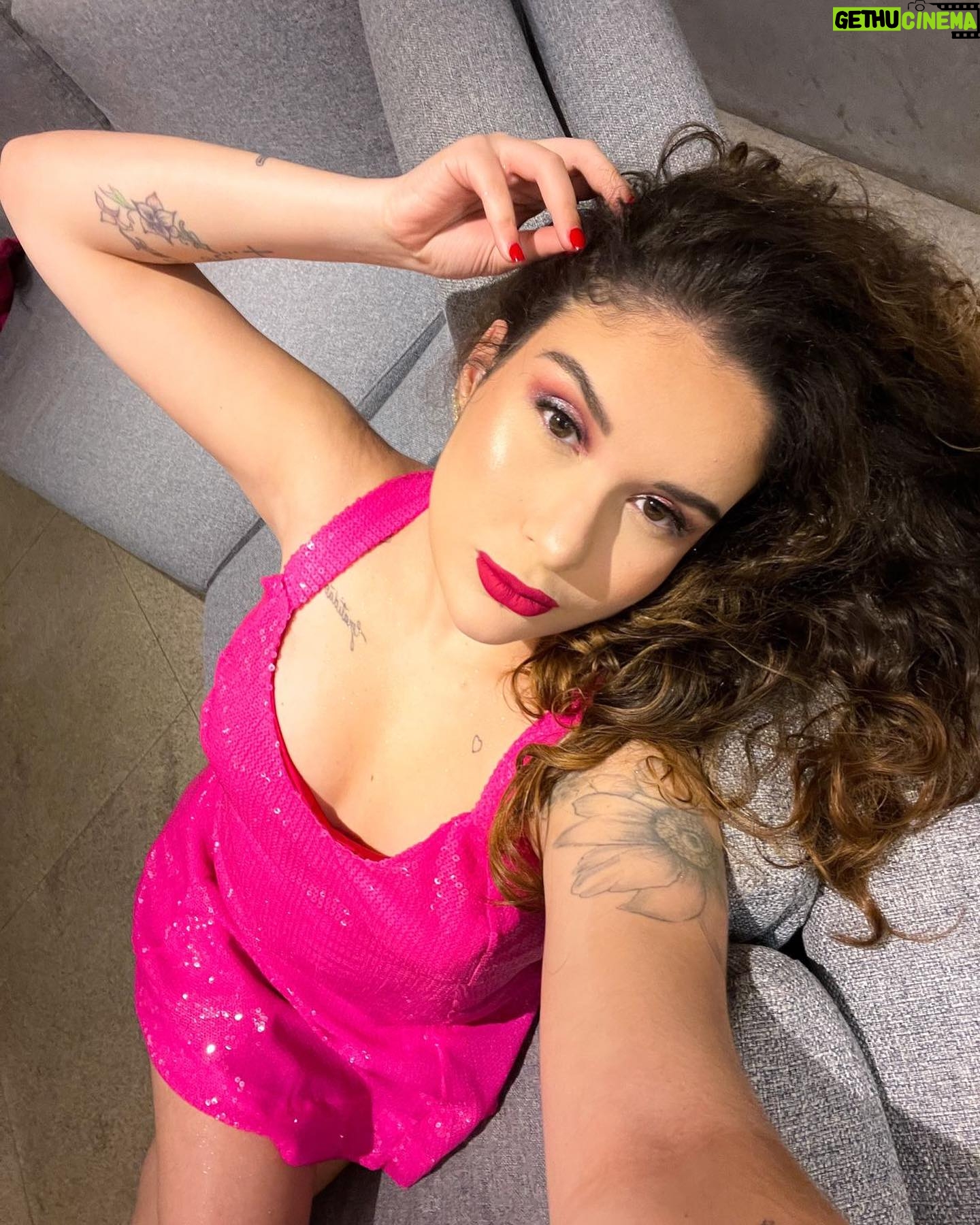 Solange Gomes Instagram - Já já vai acontecer a última festa de @agrandeconquista e olha só quem já está pronta! Ela mesma! @stephaniegomees #barbie #barbiestyle