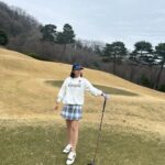 Son Dam-bi Instagram - always happy😘🏌🏻‍♀️⛳️