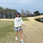 Son Dam-bi Instagram - always happy😘🏌🏻‍♀️⛳️