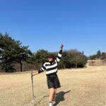 Son Dam-bi Instagram - 아침에는 아직 춥지만 봄 라운딩 시작합니다🌸🏌🏻‍♀️⛳️