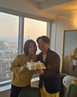 Son Dam-bi Instagram - 남편 생일 축하해🎉🎉
내 남편이어서 너무 행복해😍
지금처럼 행복하게 살자
너무 사랑해😘😘