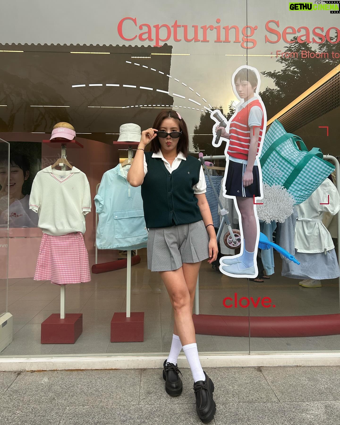 Son Dam-bi Instagram - 클로브는 역시나 너무 이쁘잖아🎉❤️ 놀러 가자아아아😘😘 @cloveclub 🎉🎉🎉