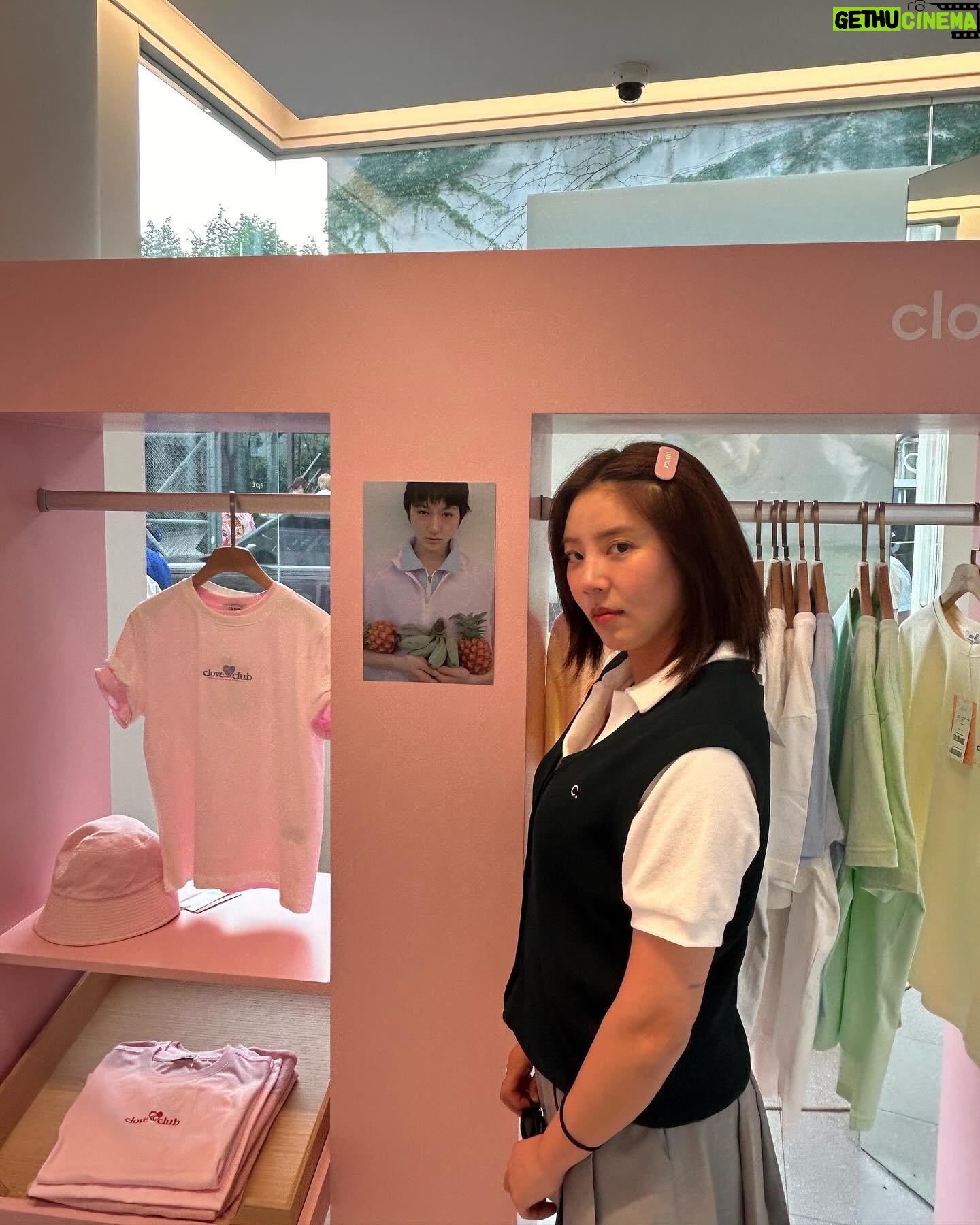 Son Dam-bi Instagram - 클로브는 역시나 너무 이쁘잖아🎉❤️ 놀러 가자아아아😘😘 @cloveclub 🎉🎉🎉