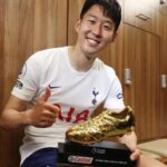 Son Heung-min Instagram - 400 appearances at our club is a special milestone and a really proud feeling for me and my family. Last night was not the result we wanted, but to look back on this time so far with you all, I feel a feeling of joy and pride, and I am so thankful for you all making London my second home. 🤍 @spursofficial