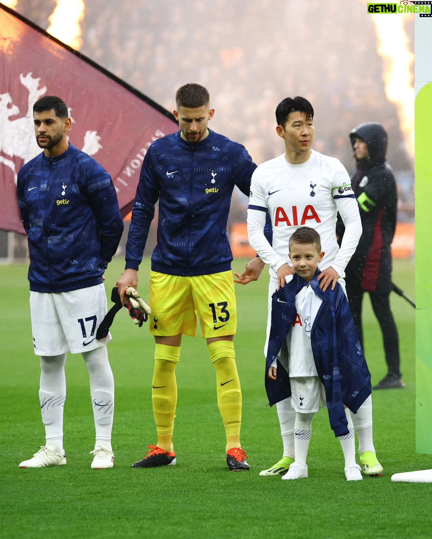 Son Heung-min Instagram - Clean sheet, a strong team performance and big win together 😁 Also, I would like to say happy mothers day to all of you. I hope you got to spend the day with your loved ones ⚽️🤍 #COYS