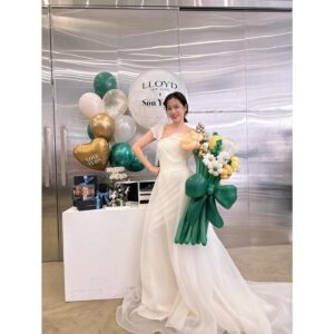 Son Ye-jin Instagram - 오늘 반짝반짝 빛나는  아름다운 주얼리촬영을 했어요💓
보석같이 빛나는 밤 되세요💍

#로이드 #LLOYD💜