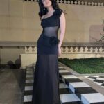 Sonal Chauhan Instagram – 🖤♟️ 🖤
.
.
.
.
.
.
.
.
.
.
.
.
Wearing @deme_love_ 
Hair by @tejisinghofficial 
#love #sonalchauhan