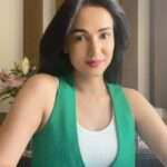 Sonal Chauhan Instagram - #Ad Flight bookings bina Convenience Fee ke? Haan, @EaseMyTrip par possible hai! Say goodbye to those extra charges! #EMTNCF #NoConvenienceFee #EaseMyTrip #DownloadNow