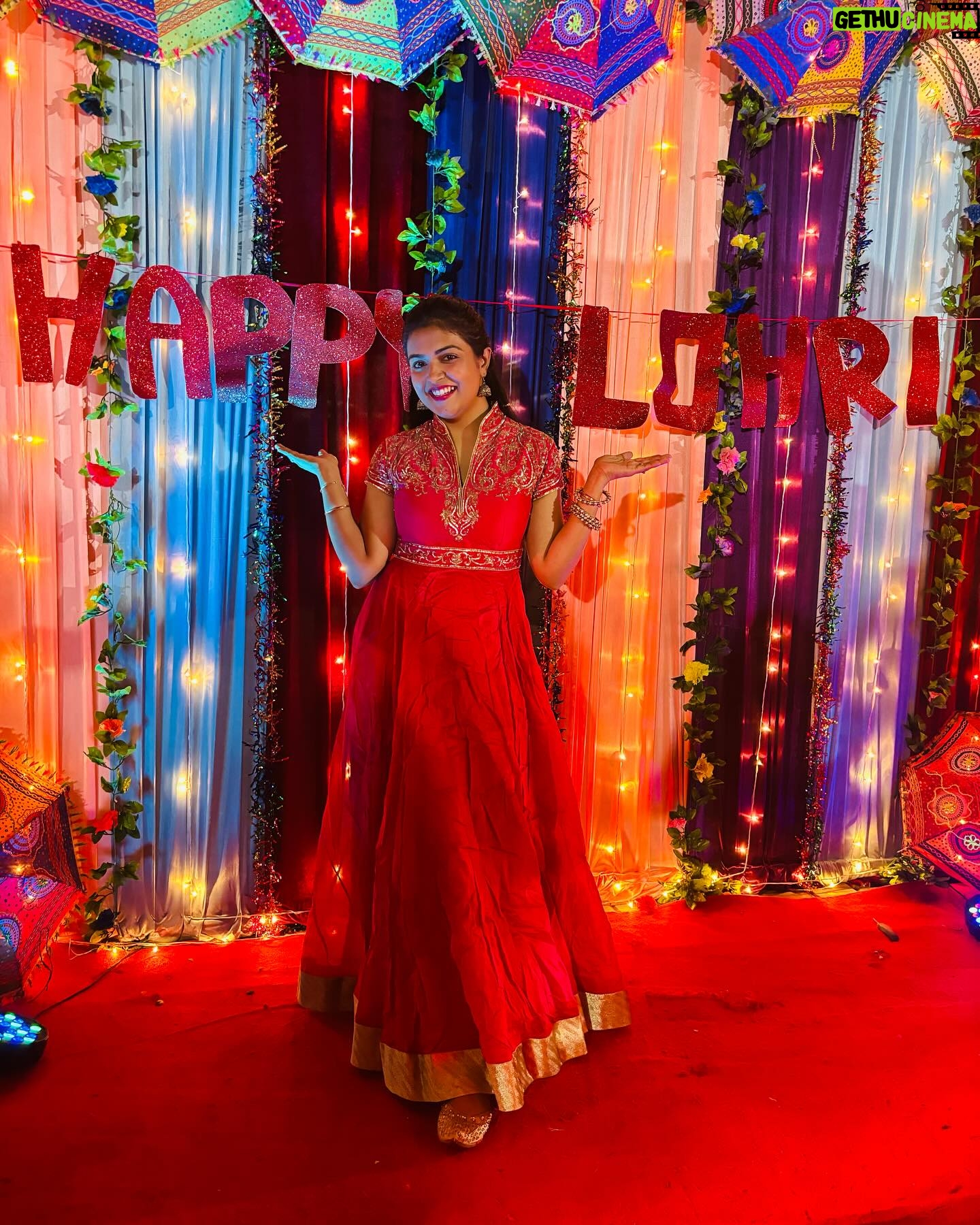 Sonal Kaushal Instagram - Lohri 2024 #happylohri #family
