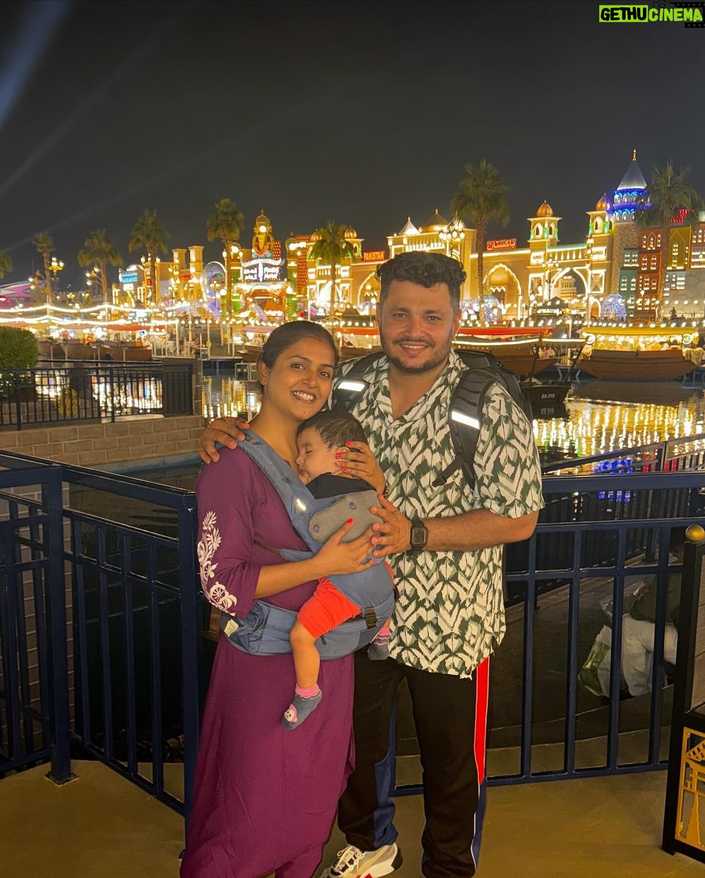 Sonal Kaushal Instagram - Day 6’ Dubai 2023 Lot of shopping at Dubai Outlet mall and an evening at the Global Village #familyvacation #dubai2023