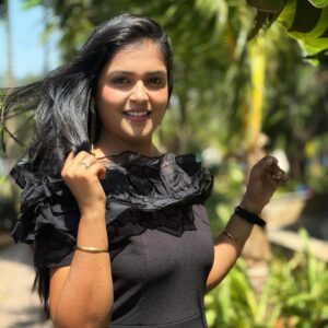 Sonal Kaushal Instagram - Happy Women’s Day to every Super woman in the world and a huge respect to the men who support us, no matter what! 
#womensupportingwomen #womensday