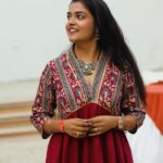 Sonal Kaushal Instagram – Hello Moto ð
ððĪŠ 3 million subscribers ki khushi mein phool gayi hun ðĪĐð
#pyaaaryou
