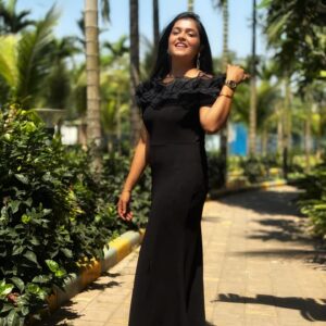 Sonal Kaushal Instagram - Happy Women’s Day to every Super woman in the world and a huge respect to the men who support us, no matter what! 
#womensupportingwomen #womensday