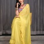 Sonali Raut Instagram – Saree swag!!!
Photography @sk_.click 
Styling n designer @kavita_sonchatra 
Jewelery @kavita_sonchatra 
.
.

#trending #viral #instagram #instadaily  #style #trendingnow #yello # sari #new #photo #sonaliraut #explore #pic