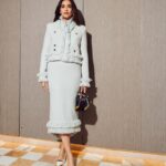 Sonam Kapoor Instagram - ♊️ I can be whoever I want.. because im having the best f**king time of my life .. Look 1 Outfit : @huishanzhang Shoes : @jimmychoo Bag : @markcross Jewels : @zoyajewels Look 2 Skirt : @carolinaherrera Shirt and shoes : @therow Sunglasses: @dior Bag : @hermes Rings : @zoyajewels MUA : @mehakoberoi Hair : @hrishidoeshair Styling : @rheakapoor @abhilashatd Team : @niyatiij @navyachanana @sananver Photos : @kunalgupta91