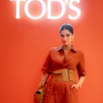 Sonam Kapoor Instagram - Excited to be here at the opening of @tods store in @jioworldplaza! Congratulations to Isha @mamamagish on this exquisite addition. Here’s to timeless style and unforgettable moments! 📸 : @sheldon.santos Hair : @bbhiral Make up : @tanvichemburkar Styling : @rheakapoor @abhilashatd Team : @niyatiij @tods @reliancebrandsltd @ajioluxe @jioworldplaza #TodsMumbai #Tods
