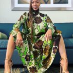 Sonequa Martin-Green Instagram - 💫 ~ THE TALK ~ 💫 ____________________________ Dress: @christianwijnants Shoes: @stuartweitzman Earrings: @mounserstudio Rings: @zarianasjewels Makeup: yours truly 😘 Braids: @nik_nak_does_hair Cut Design: @drod30_ Styling: @daniandemmastyle ____________________________ I had a great time a couple weeks ago on @thetalkcbs , it’s always wonderful hanging with the lovely folks there 🖤 I love you dearly @sherylunderwood and it was great meeting you @elainewelteroth and @amandakloots 🙋🏾‍♀️ Also big congrats to my friend Jerry O’Connell for joining the team. #thetalk #spacejamanewlegacy #startrekdiscovery #sograteful