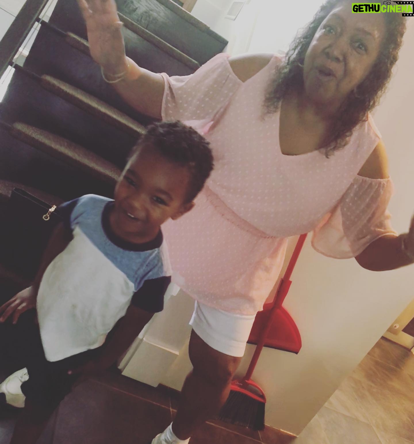 Sonequa Martin-Green Instagram - Ain’t no Mamas like the ones I got! Thank you Mama and Mommy, for everything. I wouldn’t be who I am or have what I have without you. ♥️ #happymothersday