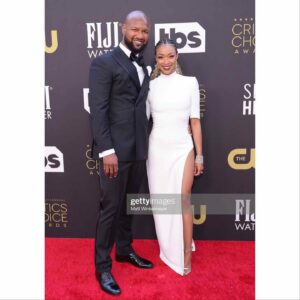 Sonequa Martin-Green Instagram - 💫 ~ The Critics Choice Awards ~ 💫
_____________

Dress:  @monotofficial 
Shoes:  @jimmychoo 
Jewelry:  @chopard 
Hair:  @lovingyourhair (and killed it)
Makeup:  @gregoryarlt (and killed it)
Styling:  @shionat (aaaand killed it)
Hunk:  @iamkenricgreen (dashing as always)
_____________

What a great time. Big congrats to Michael and all the winners and nominees! 🖤