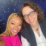 Sonequa Martin-Green Instagram - New York Comic Con. Always a good time with these lovely folks. And with Captain Burnham. 😉 Season 4 premiere of Star Trek Discovery is November 18th…! #lessssgo #startrekdiscovery #nycc