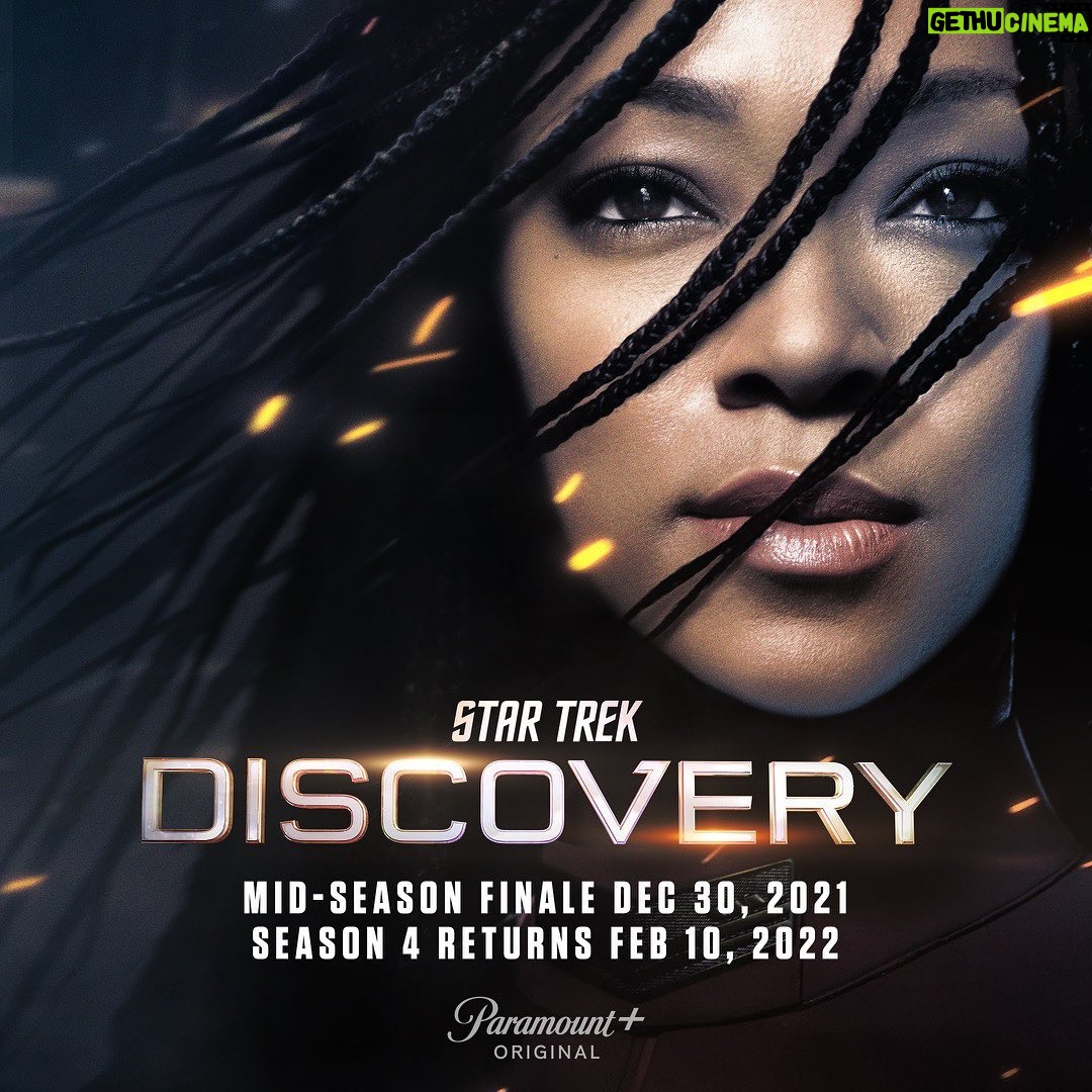 Sonequa Martin-Green Instagram - 🖤🖖🏽 #startrekdiscovery #midseasonfinale