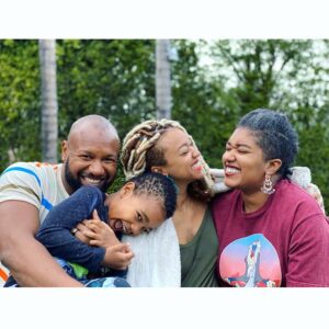 Sonequa Martin-Green Instagram - Oh my goodness my family...my friends...they made my birthday one of the best I’ve ever had. Sigh. I know how big of a blessing that is, all the more considering the times we’re in. I was able to experience everything that’s most important all in one day. And I thank all of you who gave me love from afar, via phone, email and social media. My gratitude might just consume me. ♥️
_________________________

Special thanks to Yeshua, my Mama for the fierce art of birthing me, my husband for using such love and creativity to put together the best gift he’s ever given me, my son for his uplifting excitement, my sister, family members, best friends, and inner circle of queens and kings for affirming me with their words, going out of their way, crafting things, buying things, gathering with me on Zoom, (more were there on the call not pictured) and for being sources of true happiness on my day (and every day), and lastly myself for celebrating life and successfully baking my own birthday cake from scratch, a sort of deconstructed cake broken into a bowl with liquid chocolate drizzled over it that my Mama used to make when I was a kid. 😍 #birthdaylove #cherishedday #gratefulheart