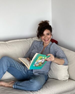 Songül Öden Instagram - Okuma provaları başladı 👧🏻🤍