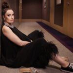 Songül Öden Instagram - Dün gece Atatürk 2 filmi galasından🖤 Gecenin sonunda ayaklara özgürlük😀