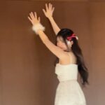 Song Ha-young Instagram - Happy Holiday🩵🤍