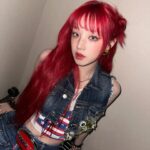 Song Yuqi Instagram - “Don’t you know that I’m a queen?” 😜😜😜