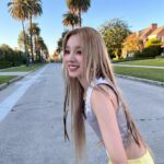 Song Yuqi Instagram - “Could it be magic” “Cuz it’s more than I can imagine” We never know what’s coming next. So…why don’t we just go on and find out our “magic”？ 🩵💙🩵💙🩵💙🩵💙🩵💙🩵💙🩵💙🩵💙