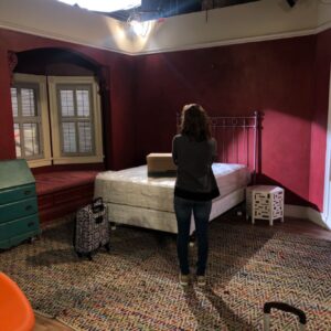 Soni Bringas Instagram - A year ago....I said goodbye to the room I’ve lived in for almost five years. One of the hardest scenes I’ve had to film and couldn’t get through a single take without breaking down right after. Thank you all for taking this journey with me. Will forever be grateful to the cast, crew and fans who made this show so special for me. ❤️❤️❤️sending you my love