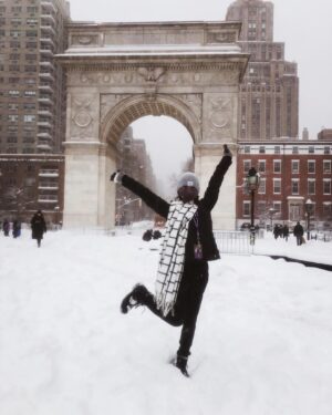 Soni Bringas Instagram - thank you New York for celebrating my birthday 🥳and giving me the glorious gift of snow!! 🤍🤍19 years old...where the hell did the time go? #onetimeforthebirthdaychick #19innewyork