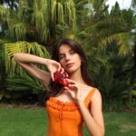 Sonia Ammar Instagram - My favorite @bulgari Omnia Coral scent in a stunning new design. With its signature sunny essence,  it's a staple in my collection this season 🧡 #BulgariOmnia #Coral #ad