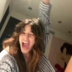 Sonia Ammar Instagram – I’m SCREAMing of excitement!! Incredibly grateful to be part of one of my favorite franchises @screammovies 🔪 2nd photo is my face when I got the call lol