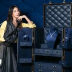 Sonia Sui Instagram - 今日工事， 路易威登 2024 Crafting Dreams典藏工藝展🤍🩶 @louisvuitton #louisvuitton #SavoirRêver Make up @backstage_aga Hair @naomi_chicahock