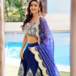 Soniya Bansal Instagram – I saw that you were perfect, and so I loved you. Then I saw that you were not perfect and I loved you even more.
Outfit @pritisahnidesigns
Jewellery @kushalsfashionjewellery
Styled by @shru_birla