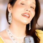Sonu Kakkar Instagram - OUT NOW🎙️😍 Link in bio! #meredildesheeshe Singer - Sonu Kakkar Music Producer - @i_am_mohn Mixed & Mastered by - @i_am_mohn Styled by - Yours Truly🥰 Jewellery- @chaotiqbyarti #newvídeo #sonukakkar