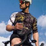 Sooraj Pancholi Instagram - PARIA x POC VENTRAL ⚠️⛰ #bestcyclingkits