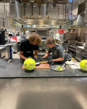 Sophia Thomalla Instagram - Out and about in New York 🗽💃🏼🕺🏼
thanks @tasteoftennis that you gave him the chance to work on his cooking skills 😂