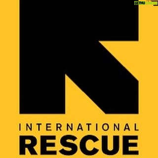Sophia di Martino Instagram - I have donated to @rescueorg @rescue_uk to help Palestinian people this Christmas. Please join me if you can ♥️