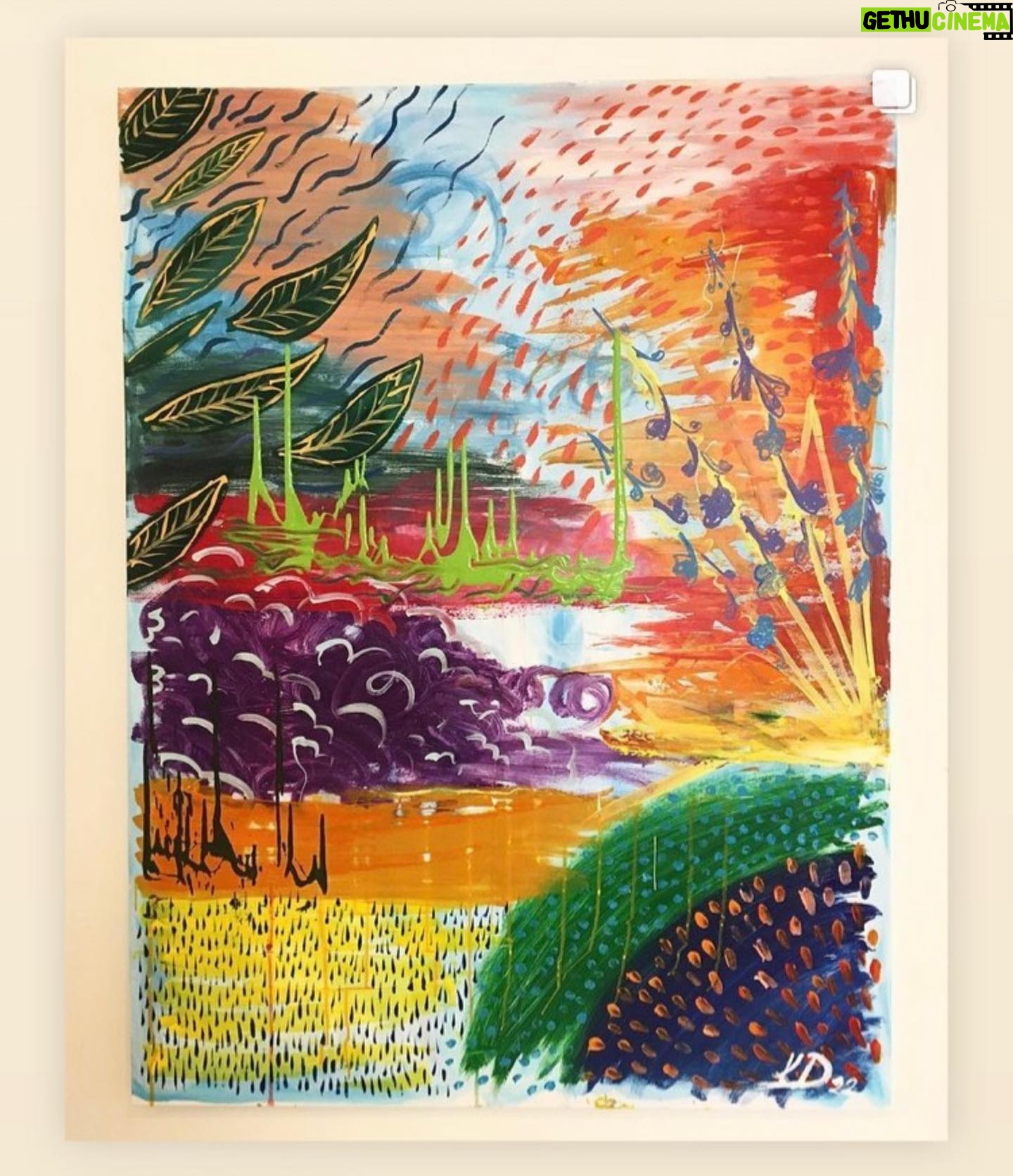 Sophia di Martino Instagram - My sister @katiedimartino has painted two beautiful pieces to raise money for Ukrainian refugees and @chooselove 💗 Please DM her if you’d like to buy one.