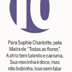Sophie Charlotte Instagram – Esse vídeo é para agradecer a
@nathaliasantos  @camila_araujo_alves  @bragamoira 

O trabalho incansável de vocês , a parceria , a resiliência , e todo o afeto e suporte que me deram. 
Eu nunca vou esquecer . 
Muito ficou por conquistar, infelizmente, muitas barreiras ….
Mas entre perdas e ganhos, avançamos. 
E por isso , e por tanto que eu ainda nem consigo mensurar: MUITO OBRIGADA! 
Eu amo vocês ! 

Deixo aqui também meu carinho e gratidão ao maravilhoso @antoniokarnewale ,  e meus colegas de elenco @clebertolini @amandamittz 
E que a gente enquanto sociedade desperte para a importância da luta anticapitalista no Brasil