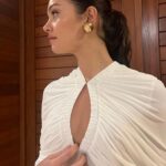 Sophie Charlotte Instagram - Ontem a noite foi a primeira pré estreia do nosso filme “Meu nome é Gal” ! Eu ainda não sei descrever a emoção dessa noite no Cine Glauber Rocha, em Salvador. Mas eu preciso agradecer a presença de cada um que nos prestigiou! Viva Gal !
