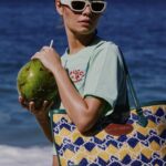 Sophie Charlotte Instagram - A @gucci me convidou para mostrar um lugar especial no Rio e celebrar a coleção Gucci Resort que conta com produtos exclusivos em homenagem a Cidade Maravilhosa. Escolhi a Praia do Vidigal, que é linda demais! #GucciResort