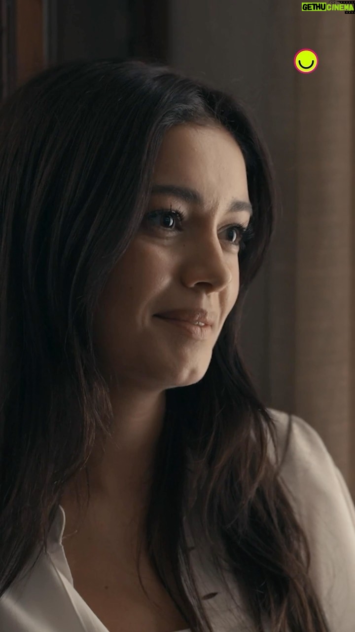 Sophie Charlotte - 50.9K Likes - #RENASCER 📺 Silêncio, estou aprendendo com a Eliana 🤫✍️