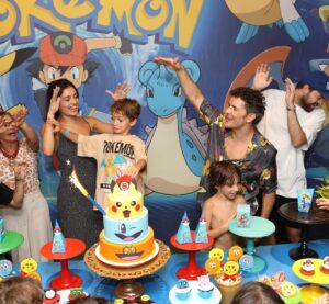 Sophie Charlotte Instagram - Otto completou 8 anos ! E teve uma festa tão maneira quanto ele ! Cheia de amigos e primos … uma farra ! 

Preciso agradecer a toda a equipe da @festaeaventura , tudo impecável ! Sem dúvidas a casa de festas mais legal que já fui! 

📷 @hugoboccaletti_fotografia 

Que dia inesquecível! 
Viva Otto 8!