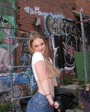 Sophie Grace Instagram - Drops of Jupiter