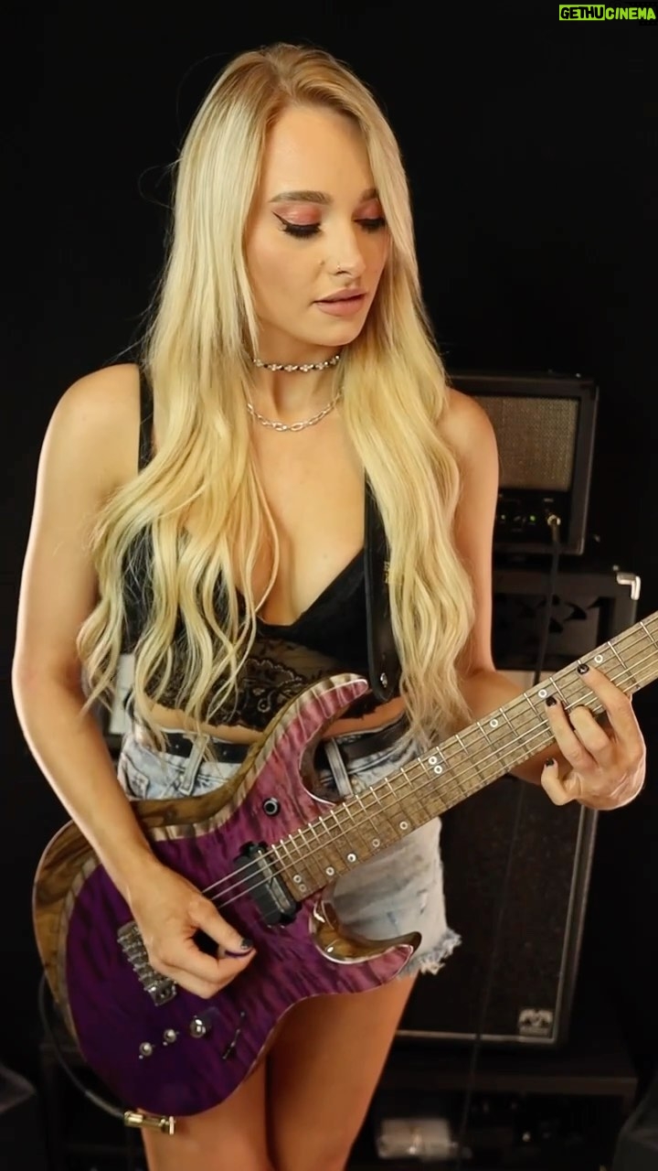 Sophie Lloyd - 44.3K Likes - Getting some nice clean tones on my last shred version with the @kieselguitars SL6X 💜
Get ready for a new video tomorrow over on my YouTube channel!!
🎶 Sultans Of Swing - @direstraitshq
#sultansofswing #direstraits #markknopfler #rockguitar #guitar #guitarist #guitaristsofinstagram #girlguitarist #kieselguitars #newmusic
