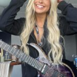 Sophie Lloyd Instagram - A very chaotic 48 hours in my life! Had the most amazing time performing at the LA Galaxy Stadium for @lasevensrugby 🏉🎸 Cut off at 90s, head over to my TT to watch the full thing.. but to sum it up.. then I went home 🙃 #rugby #rugby7s #guitarist #vlog #dayinmylife #guitar #rockmusic #guitaristsofinstagram #rugbyleague